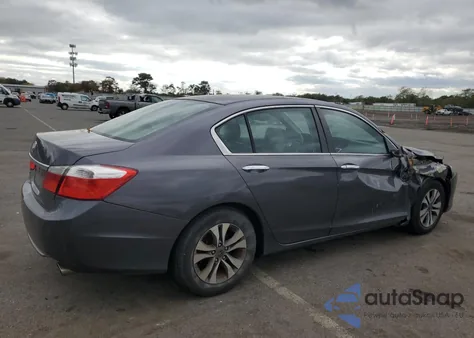 2015 Honda Accord Lx z USA, uszkodzony, nr VIN 1HGCR2F32FA092085
